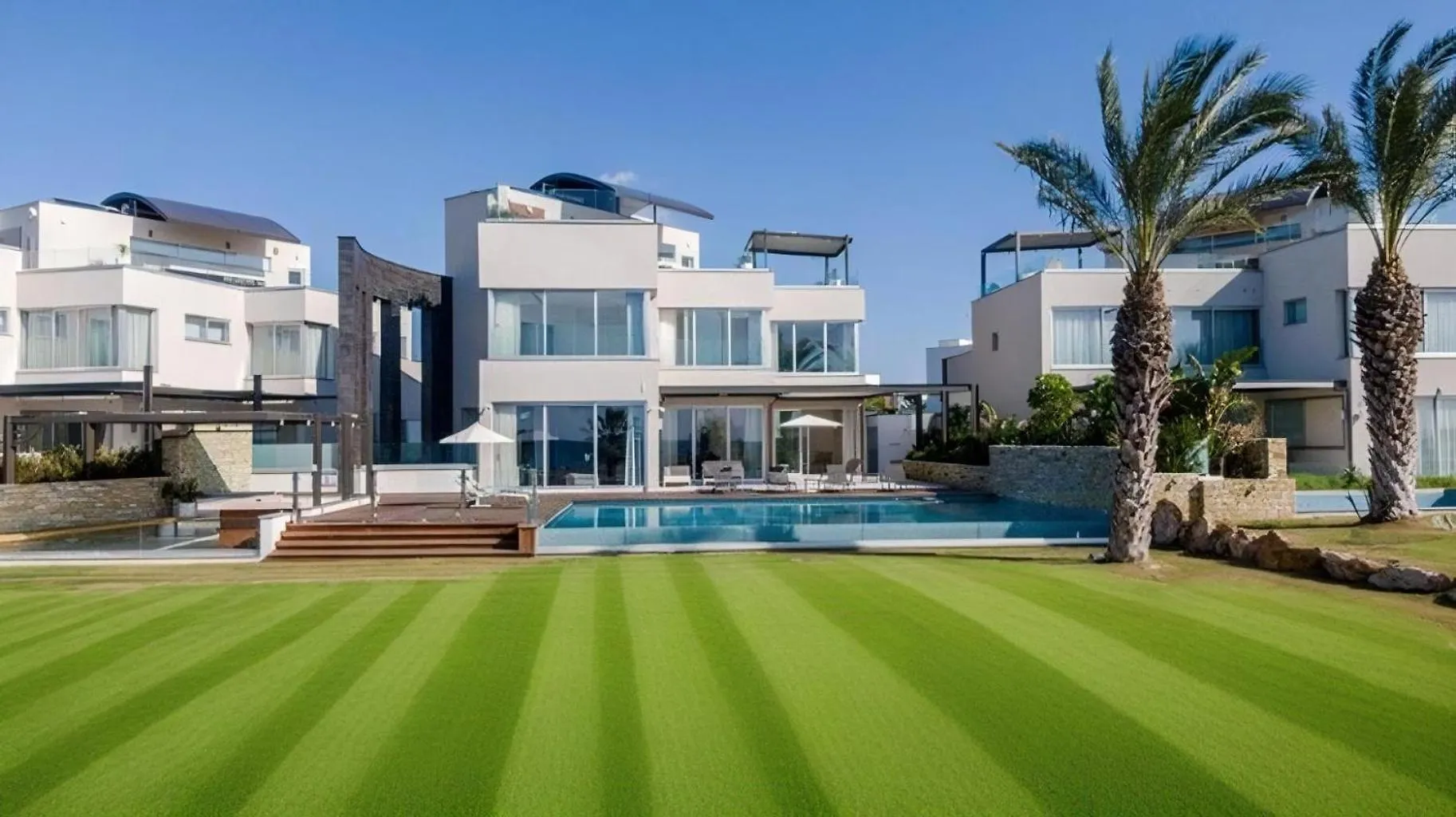 Beachfront Luxury Villa Glory Ayia Napa 0*,